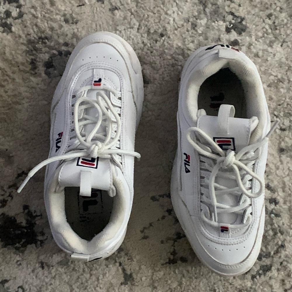 Fila White Sneakers with Chunky Design and Rubber Sole - Picture 6 of 6